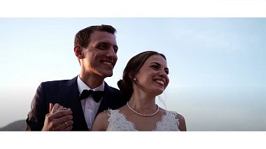 GrAward 2020 - Лучший молодой профессионал - A unique couple in Mani, Mirto / Tasos