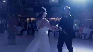 Видеограф Elena  CH Photo & Video, Мадрид, Испания - Coming soon boda Raquel & Rodrigo, Septiembre 2019, El Mirador de Cuatro Vientos, аэросъёмка, лавстори, музыкальное видео, свадьба, событие
