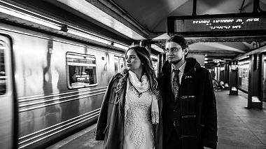 来自 罗兹, 波兰 的摄像师 Kameralowe Studio - Michalina & Christopher - New York Autumn Vibes, engagement, reporting, wedding