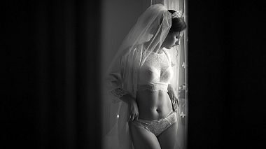 来自 切尔诺夫策, 乌克兰 的摄像师 Stas Lysak - Teaser Wedding (Marian + Christina), drone-video, erotic, wedding