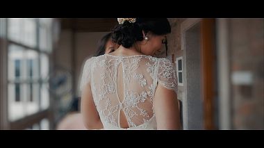 Видеограф Miguel De La Peña, Мадрид, Испания - Mónica & Benqt Destination Wedding "From London to Santiago", аэросъёмка, лавстори, музыкальное видео, свадьба