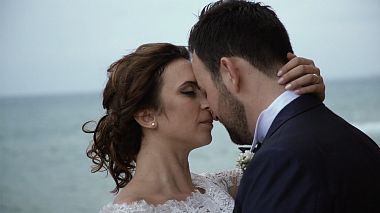 Filmowiec Edoardo Ladiana z Taranto, Włochy - Salt & Wind, engagement, reporting, wedding