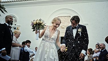 来自 帕特雷, 希腊 的摄像师 Nikos Karavagelis - Tonia & George Film Highlights // Monemvasia - Greece, drone-video, wedding