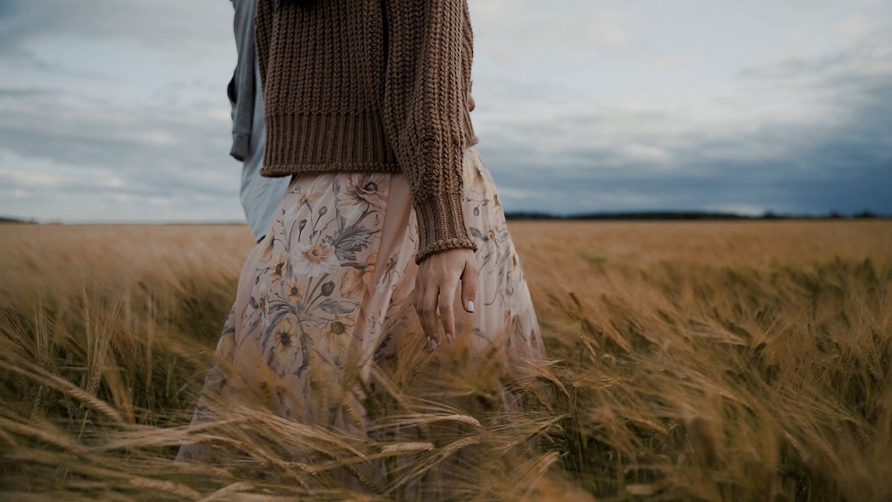 FLY | Julia & Alex
