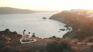 来自 桑托林岛, 希腊 的摄像师 Vasileios Tsirakidis - Santorini wedding proposal | Today is the first day of the rest of our live's, drone-video, engagement, event, musical video, wedding