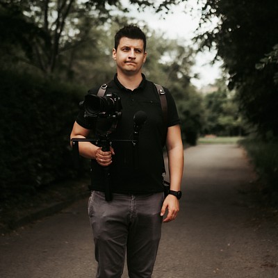 Videographer Takie Kadry