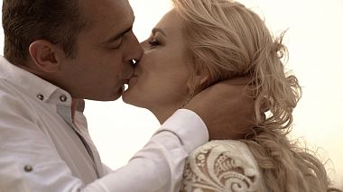 Videografo Olga Koseoglu da Istanbul, Turchia - Albina and Ferzay. Lovestory. 08/2018, engagement, wedding