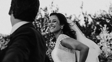 Videographer OKO Stories from Porto, Portugal - Cristina + Hugo / highlights, wedding