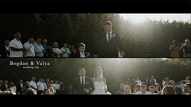 来自 切尔诺夫策, 乌克兰 的摄像师 Atis Rotar - Bogdan & Valya_atmosphere, drone-video, reporting, wedding