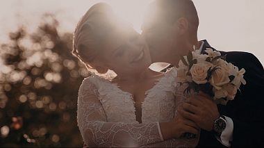 Видеограф Adrian  Bucur, Крайова, Румыния - Radu + Adelina / Wedding highlights, аэросъёмка, лавстори, свадьба, событие, шоурил