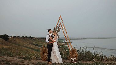 来自 顿河畔罗斯托夫, 俄罗斯 的摄像师 Backpack Weddings - Vit + Lisa Elopement, engagement, wedding