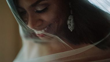 Βιντεογράφος Urania Wedding Films από Νάπολη, Ιταλία - Destination wedding in Florida | Meet Cassann and Claude, drone-video, wedding
