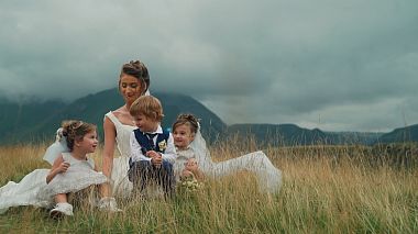 Видеограф Anri Mekvabidze, Тбилиси, Грузия - Cutiest family Love Story, аэросъёмка, музыкальное видео, свадьба, событие