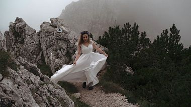 Filmowiec MC  Films z Jassy, Rumunia - Love Is Enough, drone-video, wedding
