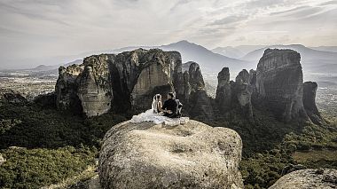 来自 萨罗尼加, 希腊 的摄像师 teo karakatsanis - wedding clip, anniversary, erotic, wedding