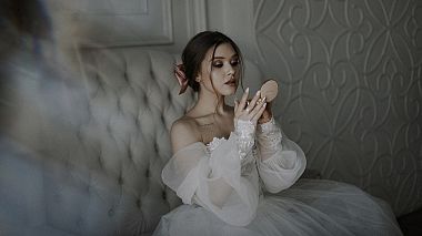 Nijniy Novgorod, Rusya'dan Marina Borodkina kameraman - Bride, düğün, kulis arka plan
