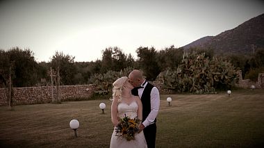 Видеограф Giuseppe Prencipe, Фоджа, Италия - Jacqueline + Luke’s English Wedding highlight in Apulia, лавстори, свадьба