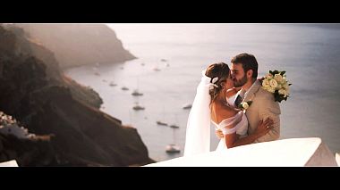 来自 桑托林岛, 希腊 的摄像师 Dimitris Pavlidis - Santorini Elopement | Breno + Vivian - Santorini Videographer, anniversary, drone-video, engagement, event, wedding