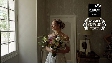 Відеограф Gabriele Castagna Films, Реджо-ді-Калабрія, Італія - Tess & Simon|Destination Wedding in France, drone-video, engagement, event, wedding