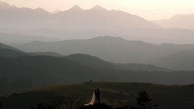 Videógrafo Peter Zawila de Wadowice, Polónia - V + P | love and mountains., engagement, reporting, wedding