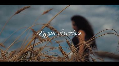 Tolyatti, Rusya'dan Dmitry Minaev kameraman - Красивое видео с красивой девушкой в красивом поле, nişan

