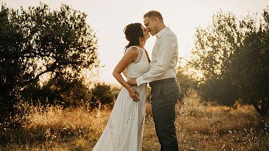来自 萨罗尼加, 希腊 的摄像师 Your White Moments - Nick and Irene 10 minutes film, drone-video, wedding