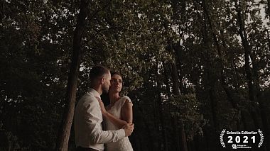 来自 阿拉德, 罗马尼亚 的摄像师 David Branc - Beauty in the Light, SDE, drone-video, engagement, wedding