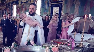 Βιντεογράφος Claudiu Mladin από Χουνεντοάρα, Ρουμανία - Christening Ceremony, baby
