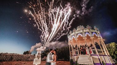 Videograf Gianni Giotta din Bari, Italia - NEL BLU trip to Apulia, SDE, eveniment, filmare cu drona, logodna, nunta