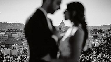 来自 巴里, 意大利 的摄像师 Gianni Giotta - verso la chiesa..., SDE, engagement, wedding