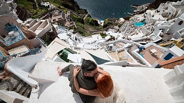 Santorini, Yunanistan'dan Themistocles Kaltsidis kameraman - Elopement in Santorini | A fine art wedding film | Spiros & Evelina, düğün
