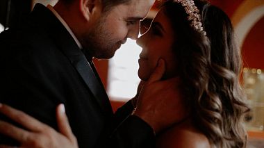 Видеограф William Torres, Баранкиля, Колумбия - Jess + Matt, anniversary, engagement, wedding