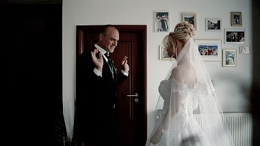 来自 皮特什蒂, 罗马尼亚 的摄像师 Alexandru Avram - Maria & Andi, drone-video, event, wedding