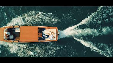Filmowiec Creative Visuals z Ryga, Latvia - Awesome Wedding in Italy, drone-video, engagement, showreel, wedding