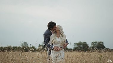 Videograf Mike Savory din Norwich, Regatul Unit - Hockwold Hall Wedding Video // Norfolk UK // Leslie and Dean, nunta