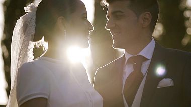 来自 巴达霍斯, 西班牙 的摄像师 Visualnue films - Raúl & Laura | Por la felicidad, wedding