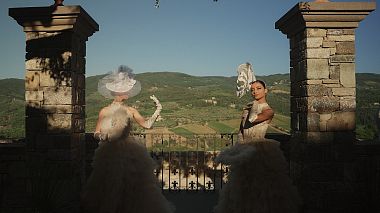 Videograf Pompei films din Genova, Italia - Showreel Lightfeels Wedding 2023, eveniment, filmare cu drona, nunta, prezentare