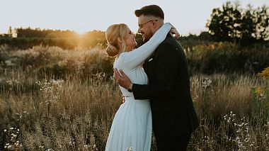 来自 卢布林, 波兰 的摄像师 LIGHTLEAVES Wedding Stories - Lipcowy ślub pełen emocji! AGATA & MARCIN | Wedding Highlights | 4K, drone-video, event, wedding
