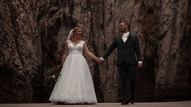 来自 布拉迪斯拉发, 斯洛伐克 的摄像师 Radoslav Janis - Nikolka & Mirko - wedding video clip, drone-video, musical video, wedding