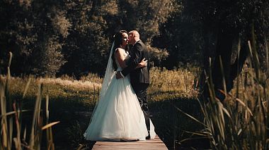 来自 布拉迪斯拉发, 斯洛伐克 的摄像师 Radoslav Janis - Peťka & Maťo - wedding video clip, drone-video, erotic, musical video, wedding