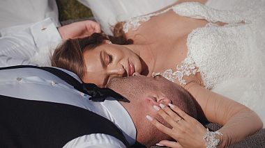 来自 布拉迪斯拉发, 斯洛伐克 的摄像师 Radoslav Janis - Krisztinka & Andras - wedding video clip, drone-video, musical video, wedding