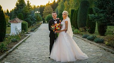 来自 皮特什蒂, 罗马尼亚 的摄像师 A Films - Bianca & Ovidiu, engagement, event, wedding