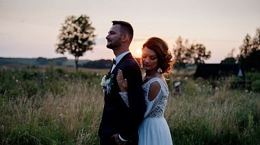 Videograf Kinga Grabarczyk din Łódź, Polonia - M&P // Love Story, logodna, nunta, prezentare, reportaj