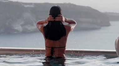 Santorini, Yunanistan'dan Fotis Kapetanakis kameraman - Athermi Suits | Promo Clip | 4K, Kurumsal video, reklam, showreel
