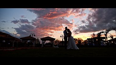 Відеограф Boyan Stavrev, Пловдив, Болгарія - LOVE STORY, wedding