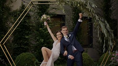 来自 华沙, 波兰 的摄像师 Wow Weddings - M + M, engagement, reporting, wedding