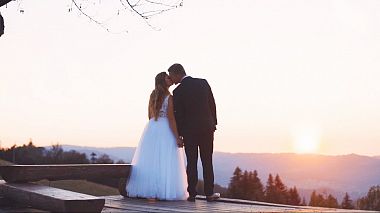 Videógrafo Michael Krywonos de Bielsko-Biała, Polonia - Golden mustang at the wedding | Modern wedding video - Agnieszka and Arkadiusz 2020, engagement