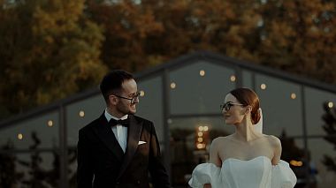 来自 布加勒斯特, 罗马尼亚 的摄像师 Albert Cainamisir - Andra & Bogdan - Trailer, drone-video, engagement, wedding