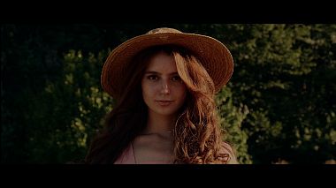 Kişinev, Moldova'dan Alin Țurcanu kameraman - Kasandra, erotik, etkinlik, müzik videosu, reklam
