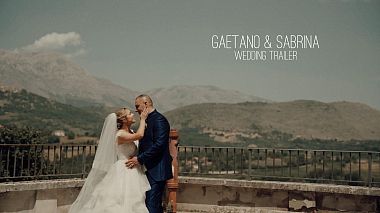 Videógrafo Piero Calvarese de Avezzano, Itália - Beautiful wedding at a Roman archaeological site in Alba Fucens, Abruzzo...with two small children!, wedding